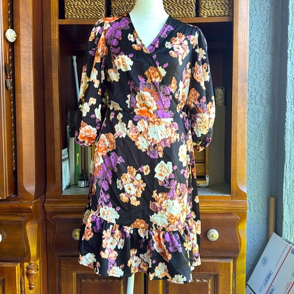 Vero Moda Black Floral 3/4 Sleeve Dress - Picture 1 of 6